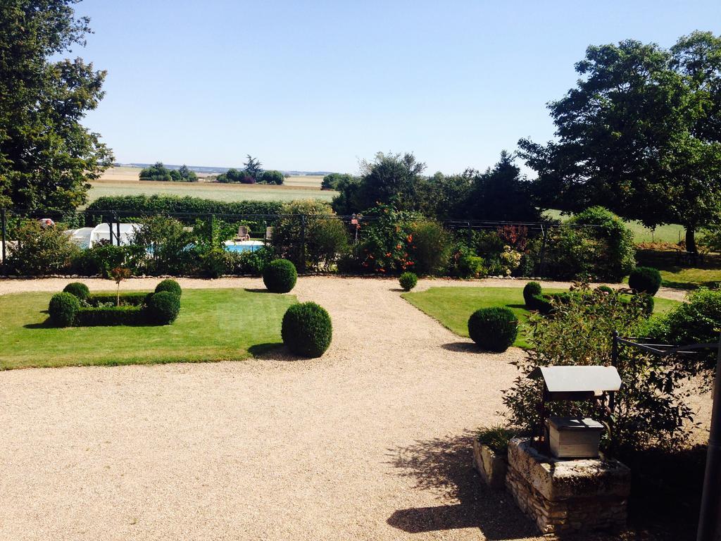 Chateau D'Avanton Esterno foto