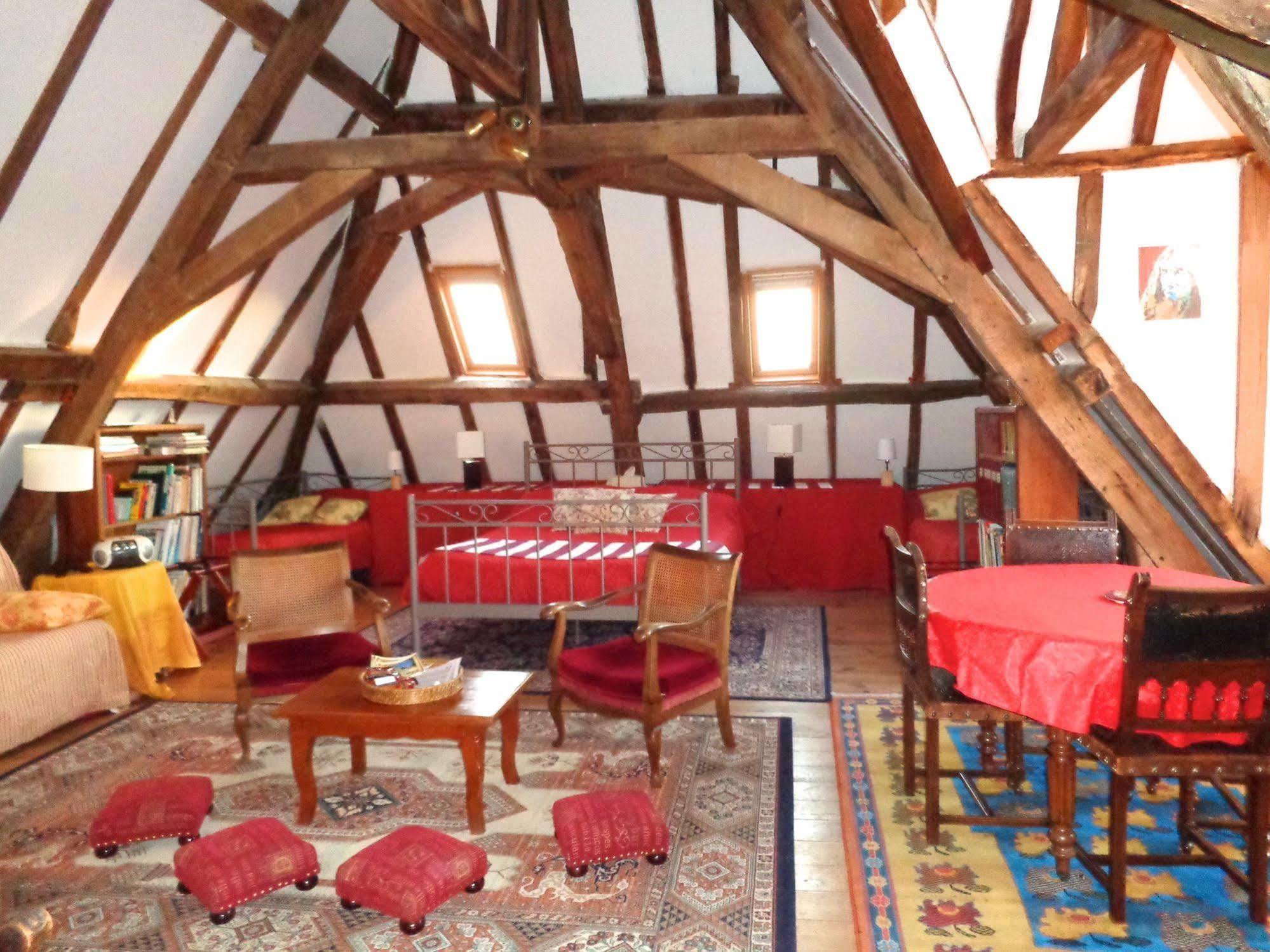 Chateau D'Avanton Esterno foto